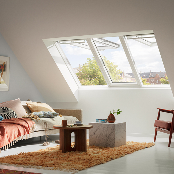Fenêtre de toit à projection Velux GPL Tout Confort Finition — free download